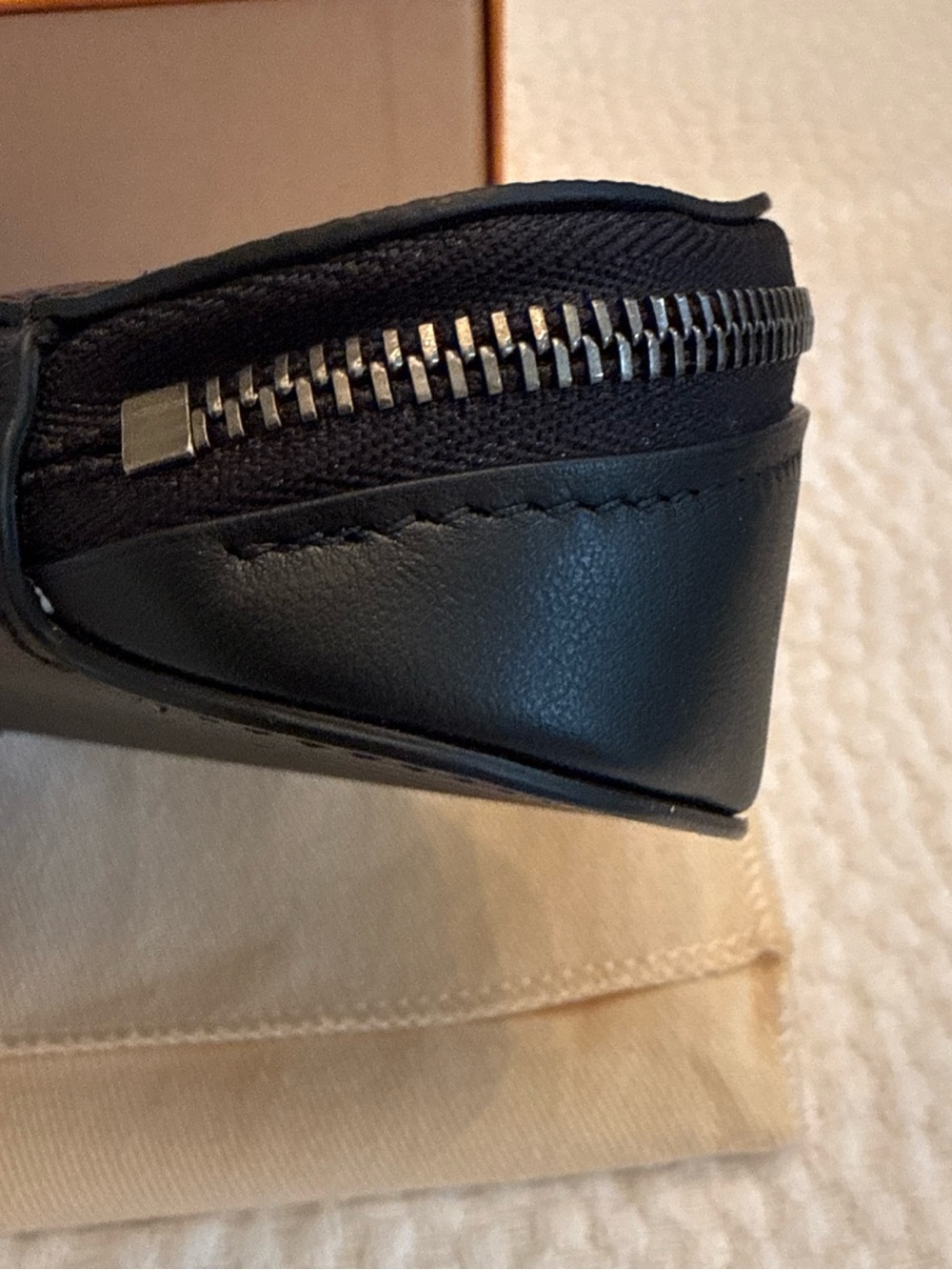 Louis Vuitton Black Monogram Eclipse Sunglasses Pouch GM AUTHENTIC - Picture 5 of 9